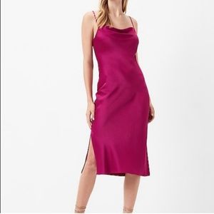 Express satin cowl midi slip dress in berry (pink/magenta)